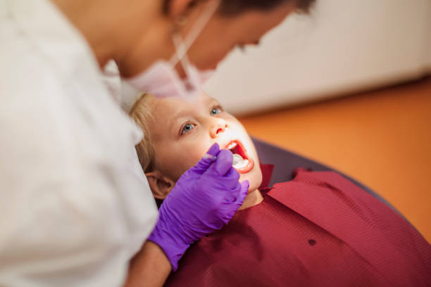 Best Emergency Tooth Extraction in Tri Lakes, IN